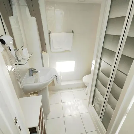 Les Cascades - De Charme Hotel 3*