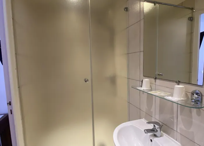 Les Cascades - De Charme 3*