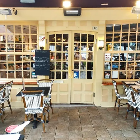 叠水瀑布 – 迷人酒店 酒店 翁弗勒尔