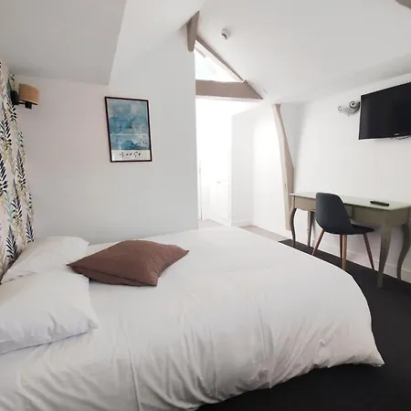 叠水瀑布 – 迷人酒店