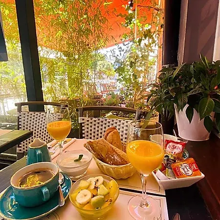 Les Cascades - De Charme Hotel 3*