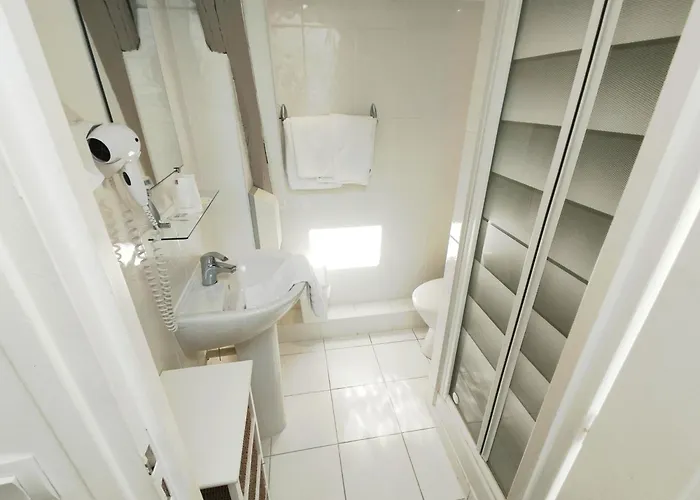 叠水瀑布 – 迷人酒店 酒店 3*