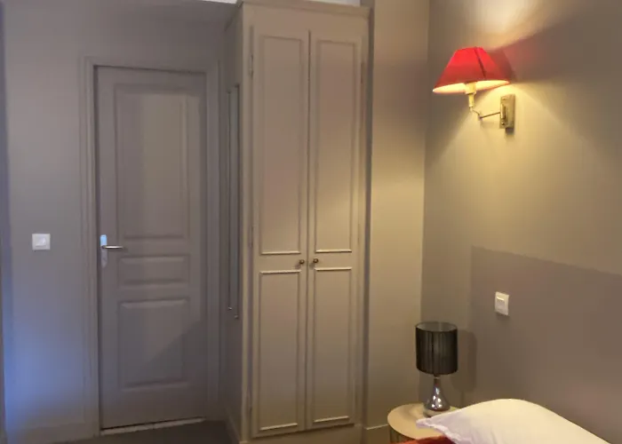 叠水瀑布 – 迷人酒店 酒店 翁弗勒尔